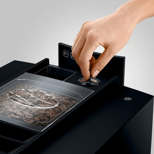 JURA E8 Dark Inox (EC) kafijas automāts