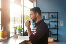 Ideāla temperatūra, aromāts un krēmīga tekstūra katrā tasītē Ideāla temperatūra, aromāts un krēmīga tekstūra katrā tasītē